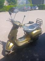 Vespa S 4T 2V 2013. Van blauw naar geel., Fietsen en Brommers, Scooters | Vespa, Ophalen, Gebruikt, Vespa S, Benzine