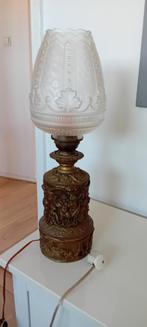 Viktoriaanse olielamp omgezet electrisch, Antiek en Kunst, Antiek | Lampen, Ophalen