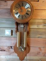 Antieke Wandklok met Slinger, Antiek en Kunst, Antiek | Klokken, Ophalen of Verzenden