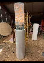 RONDE KOLOM MET LAMPENKAP, Ophalen of Verzenden