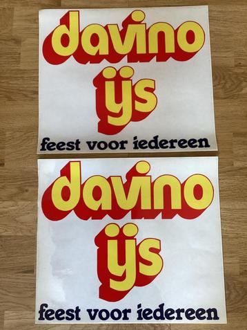 2 grote doorzichtige stickers Davino ijs beschikbaar voor biedingen