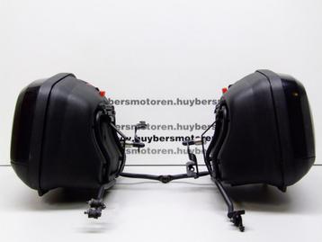 Zijkoffers Kofferset incl. dragers Givi Yamaha FZ8 Fazer beschikbaar voor biedingen