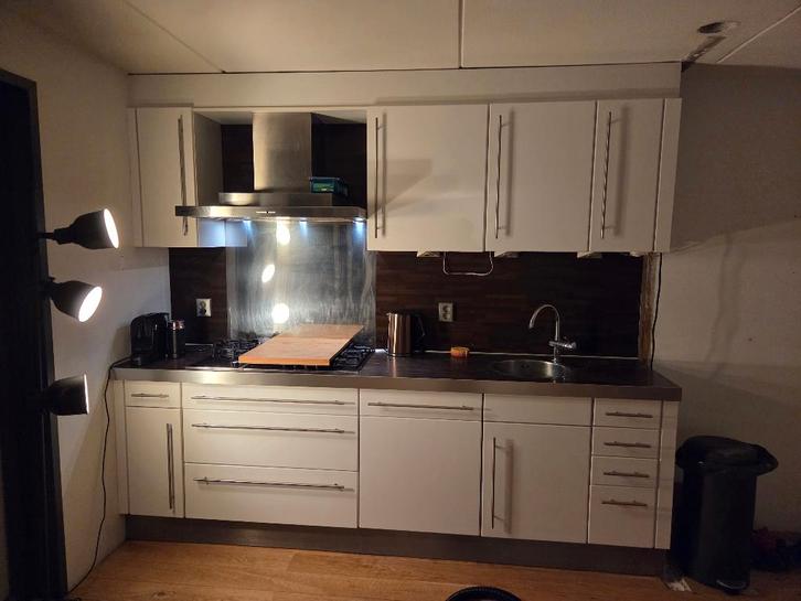 Keuken, Huis en Inrichting, Keuken | Complete keukens, Gebruikt, Enkelwandige keuken, Wit, Overige materialen, Hoogglans of Gelakt