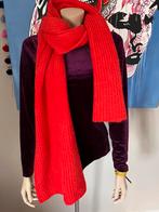 Rode Warme Lange Sjaal., Kleding | Dames, Mutsen, Sjaals en Handschoenen, Maat 46/48 (XL) of groter, Ophalen of Verzenden, Zo goed als nieuw