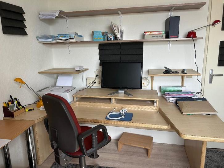 Bureau werkplek (zonder printer) 208x115x68, Huis en Inrichting, Bureaus, Zo goed als nieuw, Bureau, Ophalen