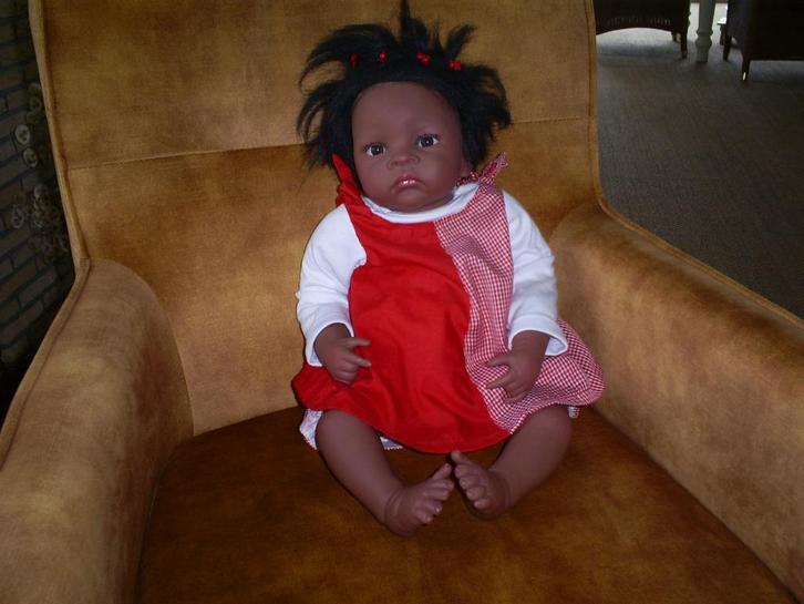 Pop donkere baby Waltraud Hanl, Antiek en Kunst, Curiosa en Brocante, Ophalen of Verzenden