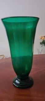 Te koop, Donker groene glazen vaas, Antiek en Kunst, Ophalen of Verzenden