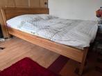 Goed stevig kwaliteit bed met matras, Huis en Inrichting, Ophalen, Zo goed als nieuw, Eenpersoons