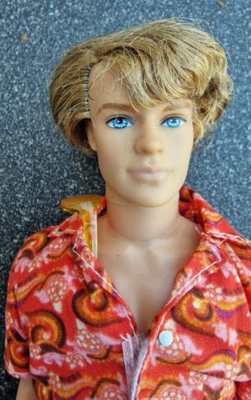 Barbie's Hawaiian Ken beschikbaar voor biedingen