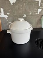 Soep terinne met lepel, Huis en Inrichting, Keuken | Potten en Pannen, Ophalen, Zo goed als nieuw, Overige materialen