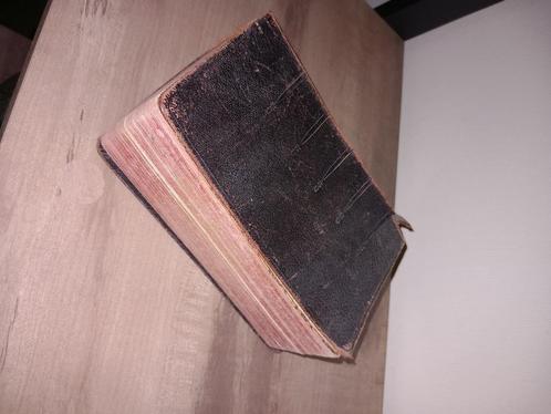 Gregoriaans Missaal 1942, Antiek en Kunst, Antiek | Boeken en Bijbels, Ophalen of Verzenden