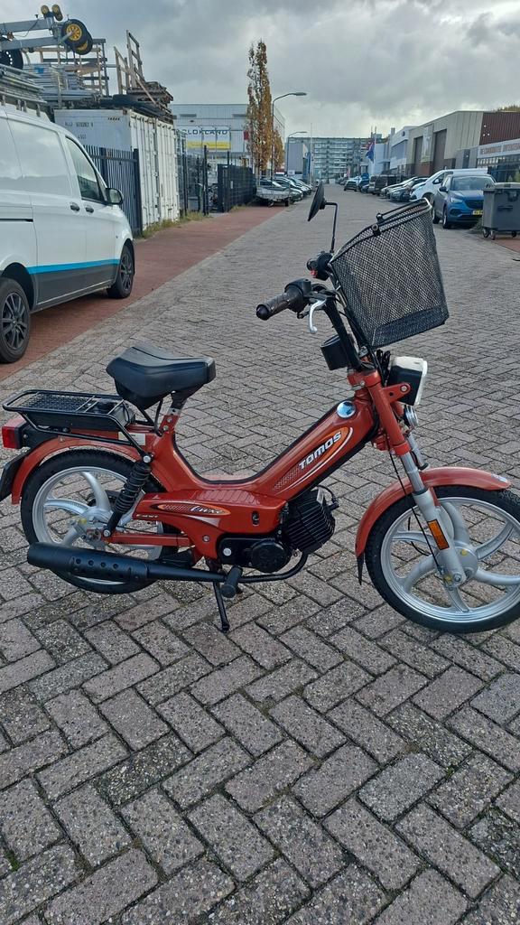 Tomos luxe e start a35 snor brommer., Fietsen en Brommers, Brommers | Tomos, Zo goed als nieuw, Quadro, Ophalen
