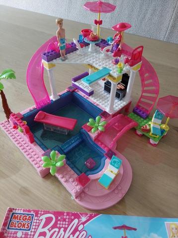 Barbie lego zwembad beschikbaar voor biedingen