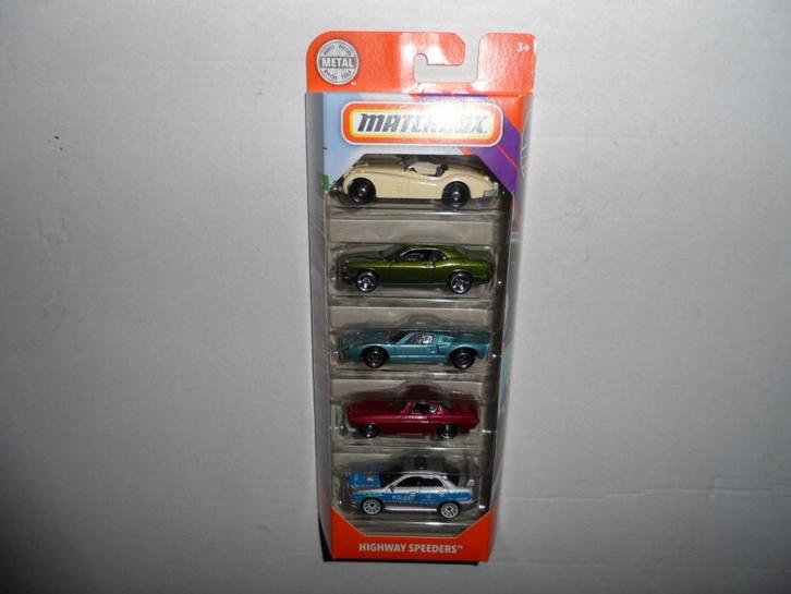 Matchbox 5 Pack - Highway Speeders (2020) 1:64 D5, Hobby en Vrije tijd, Modelauto's | Overige schalen, Nieuw, Auto, Ophalen of Verzenden