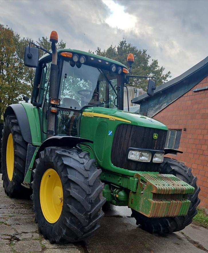 Tractor John Deere 6820, Zakelijke goederen, Agrarisch | Tractoren, 7500 tot 10000, John Deere, 120 tot 160 Pk, Gebruikt, Ophalen