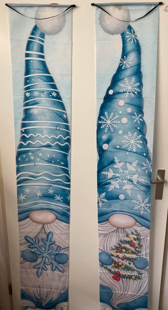 Twee banners raam deur 180x30cm kerst kerstkabouter blauw, Hobby en Vrije tijd, Feestartikelen, Nieuw, Versiering, Kerst of Sinterklaas
