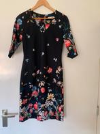 Zwarte gebloemde jurk mt s zgan, Kleding | Dames, Made in Italy, Zwart, Ophalen of Verzenden, Zo goed als nieuw