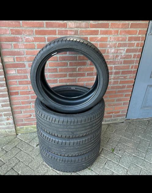 Demo zomerbanden Bridgestone 215/45/20 95H, Auto-onderdelen, Banden en Velgen, Band(en), Zomerbanden, 20 inch, 215 mm, Personenwagen