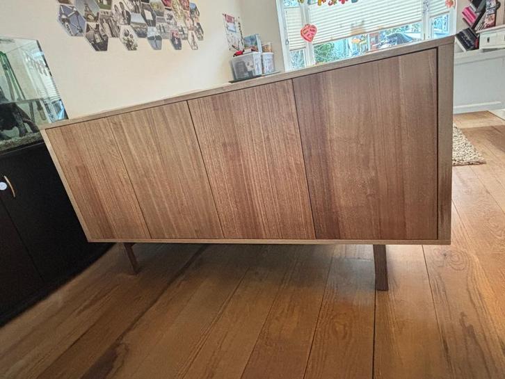 Dressoir Ikea Stockholm walnotenfineer, Huis en Inrichting, Kasten | Dressoirs, Gebruikt, 150 tot 200 cm, 25 tot 50 cm, Met lade(s)