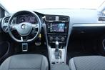 Volkswagen GOLF Variant 1.5 TSI DSG Highline PANO VIRTUAL CA, Stof, Zwart, 4 cilinders, Wit