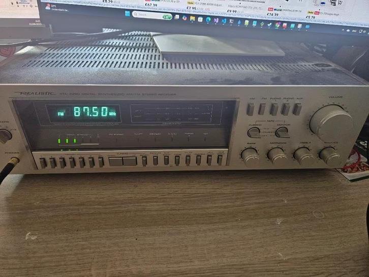 Realistic STA-2290 – Krachtige Vintage AM/FM Receive, Audio, Tv en Foto, Versterkers en Receivers, Gebruikt, Stereo, 60 tot 120 watt