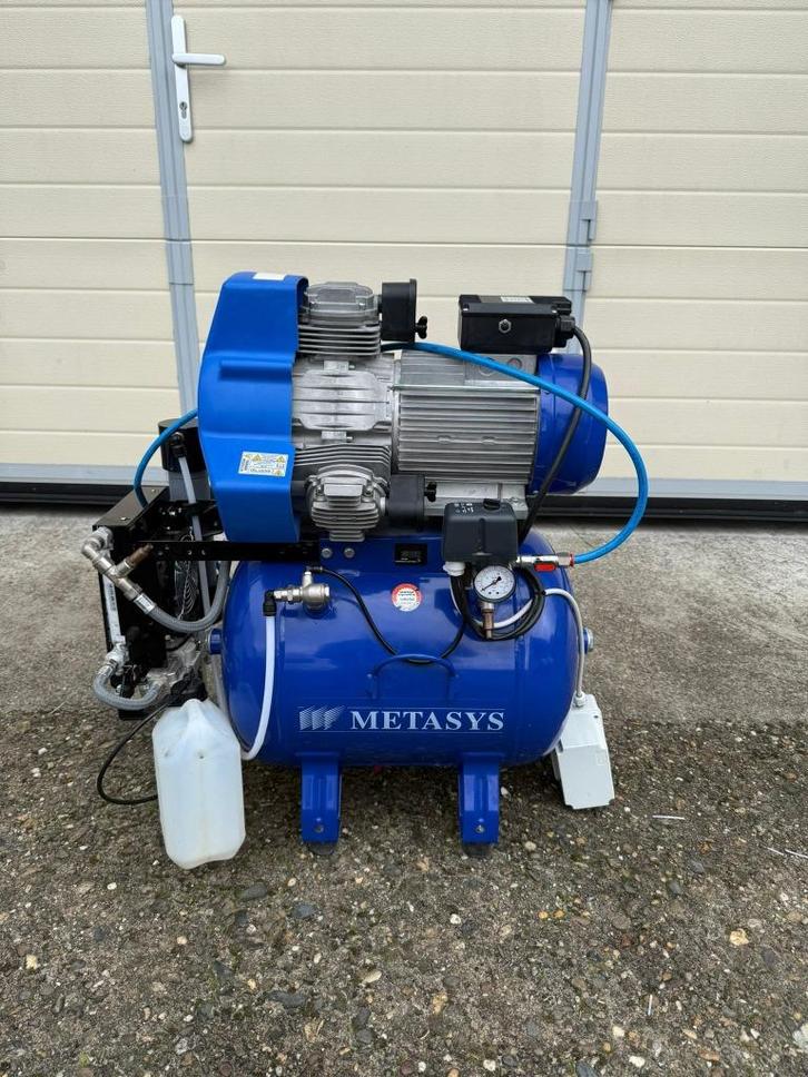 Mr Dental l META air 250 l Dental Compressor l Tandarts, Diversen, Verpleegmiddelen, Zo goed als nieuw, Ophalen of Verzenden