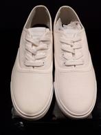 Lyle & Scott canvas sneakers in maat 44, wit., Ophalen of Verzenden, Nieuw, Wit