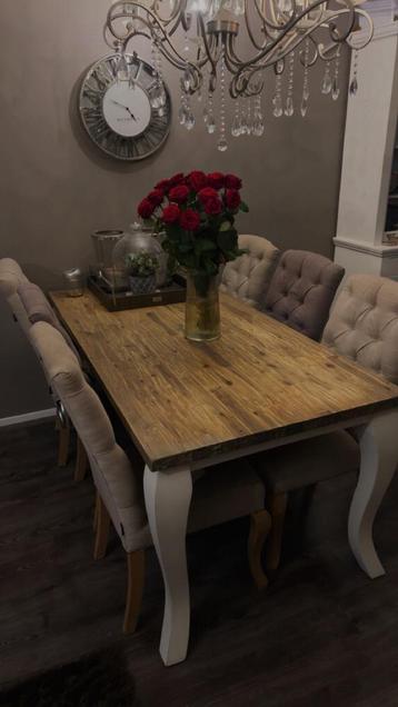 Landelijke eettafel + 6 stoelen (barok) beschikbaar voor biedingen