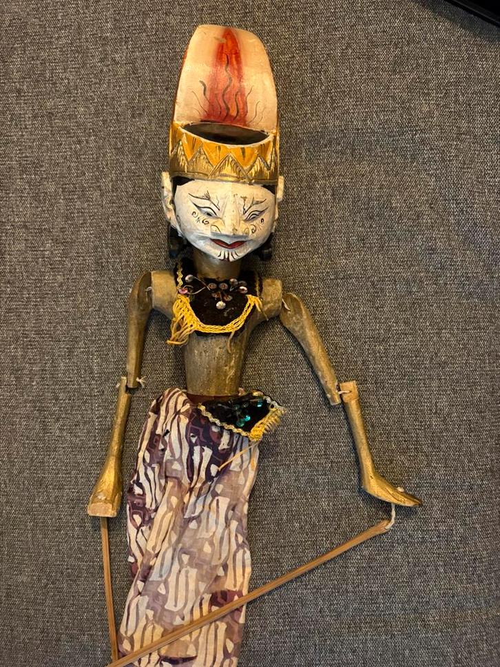 Oude Wayang Golek – transformatiefiguur (Java, Indonesië), Antiek en Kunst, Kunst | Niet-Westerse kunst, Ophalen of Verzenden