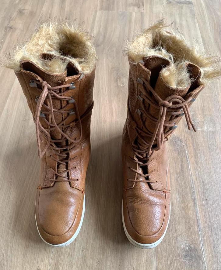 HUB gevoerde leren bruine veterlaarzen maat 39 - 40, Kleding | Dames, Schoenen, Zo goed als nieuw, Hoge laarzen, Bruin, Ophalen of Verzenden