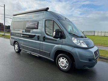 Roller team 5.40m met vastbed camperbus beschikbaar voor biedingen