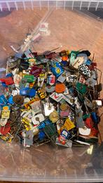 Speldjes pins verzameling voeding schoonmaakmiddelen en meer, Ophalen of Verzenden, Gebruikt, Overige onderwerpen