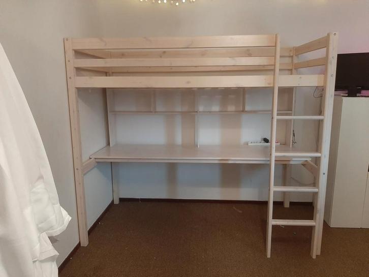 Flexa hoogslaper met bureau en vakken, Huis en Inrichting, Slaapkamer | Stapelbedden en Hoogslapers, Zo goed als nieuw, Hoogslaper