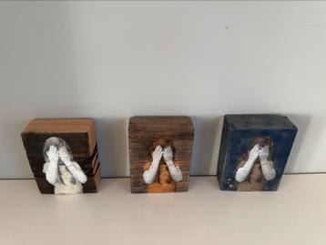 Set van 3 kleine schilderijen op hout van Marieke Peters beschikbaar voor biedingen