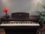 Yamaha Clavinova CLP-820 (supernetjes), Bruin, ., Digitaal, Ophalen of Verzenden