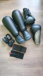 Kickboks, boksfitt set, Ophalen, Zo goed als nieuw, Bokshandschoenen