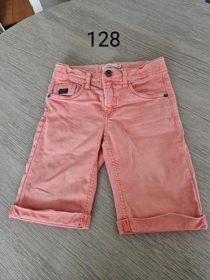 Korte spijkerbroek maat 128 name it roze, Kinderen en Baby's, Kinderkleding | Maat 128, Zo goed als nieuw, Jongen, Broek, Ophalen of Verzenden