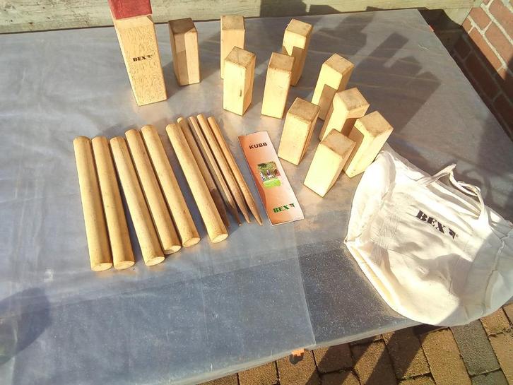 kubb game, Hobby en Vrije tijd, Gezelschapsspellen | Bordspellen, Ophalen