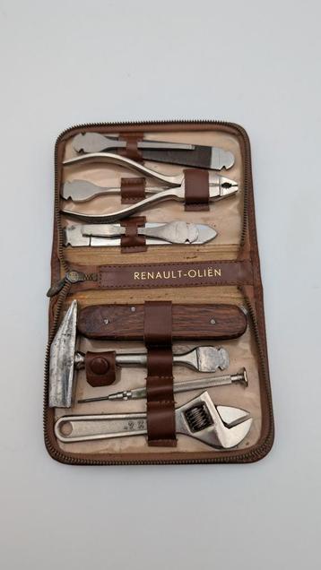 Unieke Oldtimer Renault Oliën Gereedschapset – Vintage Pocke beschikbaar voor biedingen