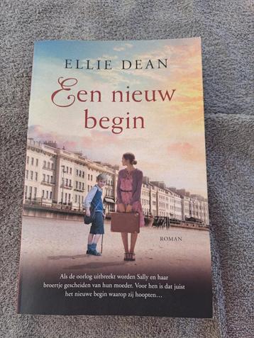 Boek Droevig Verhaal in WO II  beschikbaar voor biedingen
