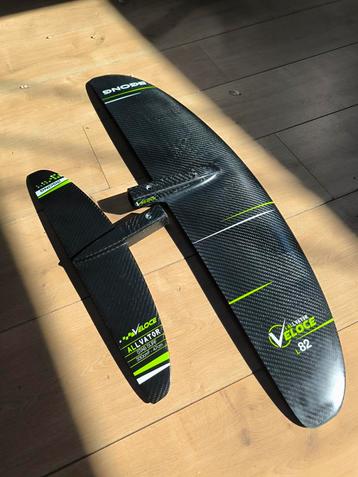 Gong Veloce Carbon frontwing en stab beschikbaar voor biedingen