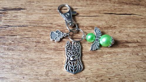 Sleutelhanger Hollandse herder met beschermengeltje, Hobby en Vrije tijd, Kralen en Sieraden maken, Nieuw, Hanger, Verzenden