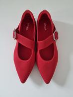 Vivaia Pointed-toe Mary-Jane Flats (Maria) - Ruby Red, Kleding | Dames, Schoenen, Zo goed als nieuw, Vivaia, Rood, Ballerina's