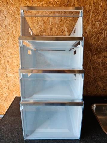 Orginele Bosch Diepvries Onderdelen  beschikbaar voor biedingen