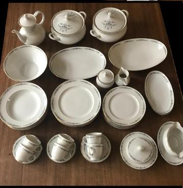 Vintage servies Seltmann Weiden Bavaria W. Germany beschikbaar voor biedingen
