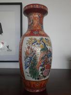 Chinese vaas, Antiek en Kunst, Antiek | Vazen, Ophalen of Verzenden