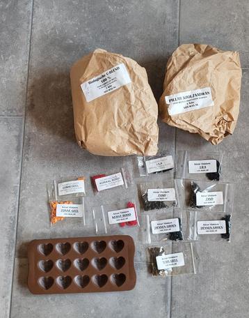 Wax en toebehoren voor maken van kaarsen en melts  beschikbaar voor biedingen