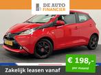 Toyota Aygo 1.0 VVT-i x-play € 11.950,00, Auto's, Toyota, Nieuw, Origineel Nederlands, 4 stoelen, Emergency brake assist