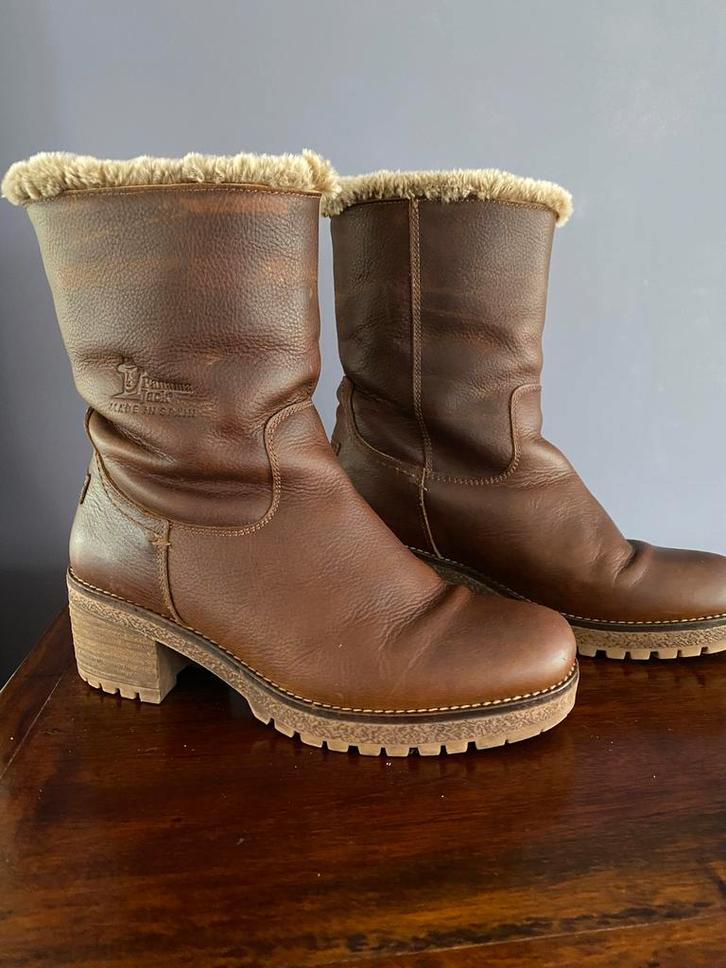 Timberland Boots met Bontrand, Kleding | Dames, Schoenen, Gedragen, Lage of Enkellaarzen, Bruin, Ophalen of Verzenden
