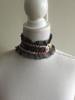 Zwarte voile wolrand en muntjes choker kraag ketting, Sieraden, Tassen en Uiterlijk, Kettingen, Overige materialen, Verstelbaar